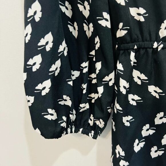 Ranna Gill Anthropologie Long Sleeve Printed Madine Romper Size small - Picture 6 of 13